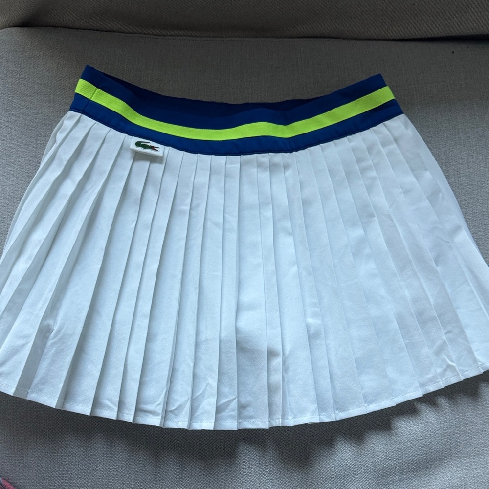 Lacoste tennis White Skirt with Navy and Lime Stripes like new-size 32